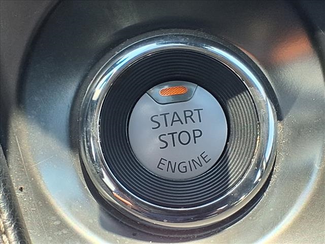 2022 Nissan Maxima SV - 5