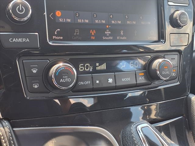 2022 Nissan Maxima SV - 8