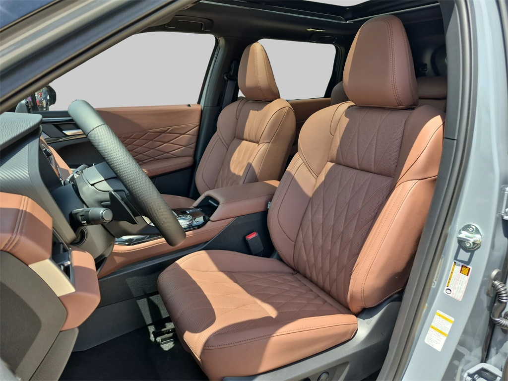 2025 Mitsubishi Outlander SEL - 9