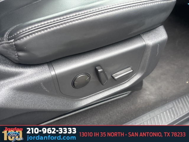 Used Car 2024 Ford Expedition  Xlt For Sale Under $50,000 In San Antonio, Texas