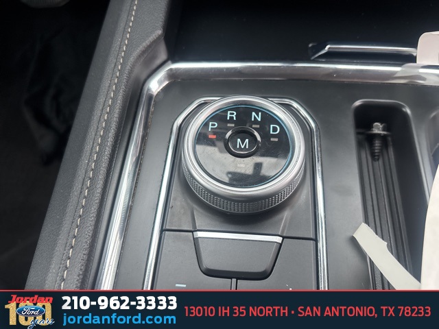 Used Car 2024 Ford Expedition  Xlt For Sale Under $50,000 In San Antonio, Texas