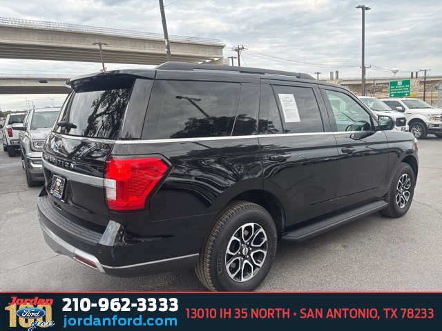 Used Car 2024 Ford Expedition  Xlt For Sale Under $50,000 In San Antonio, Texas