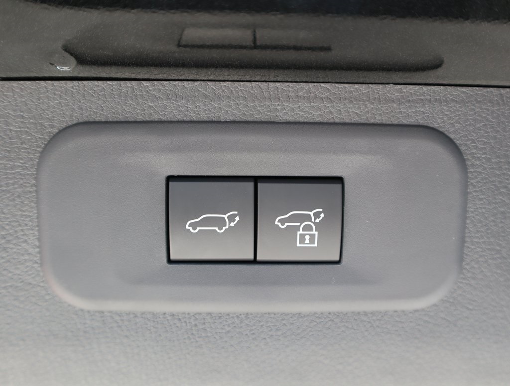 Thumbnail: 2026 Lexus TX - 19