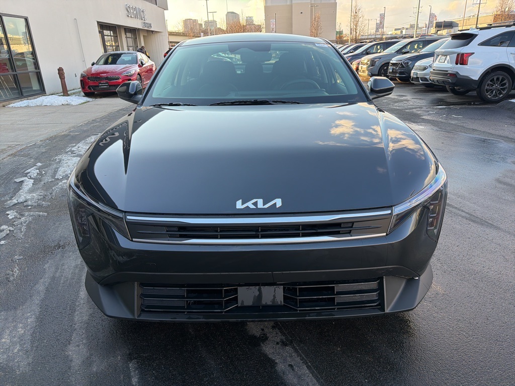2025 Kia K4 LX photo 3