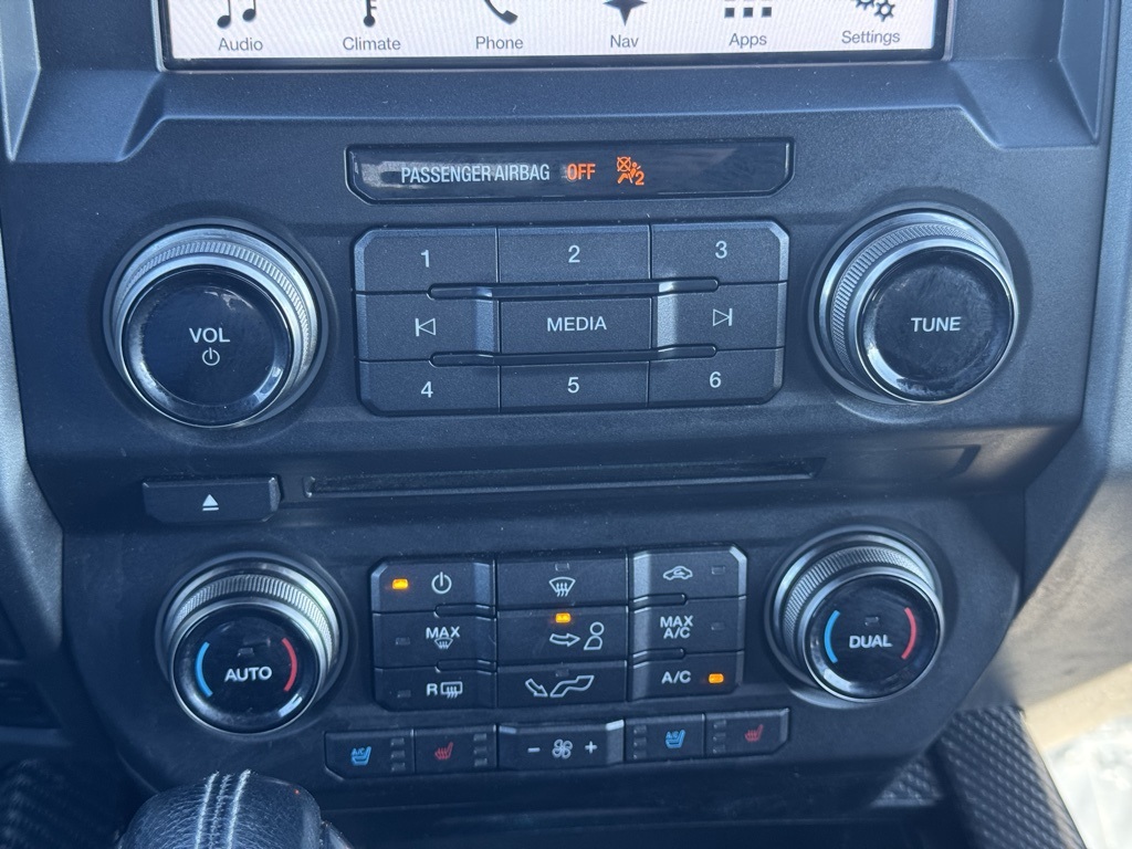 FordF-15010