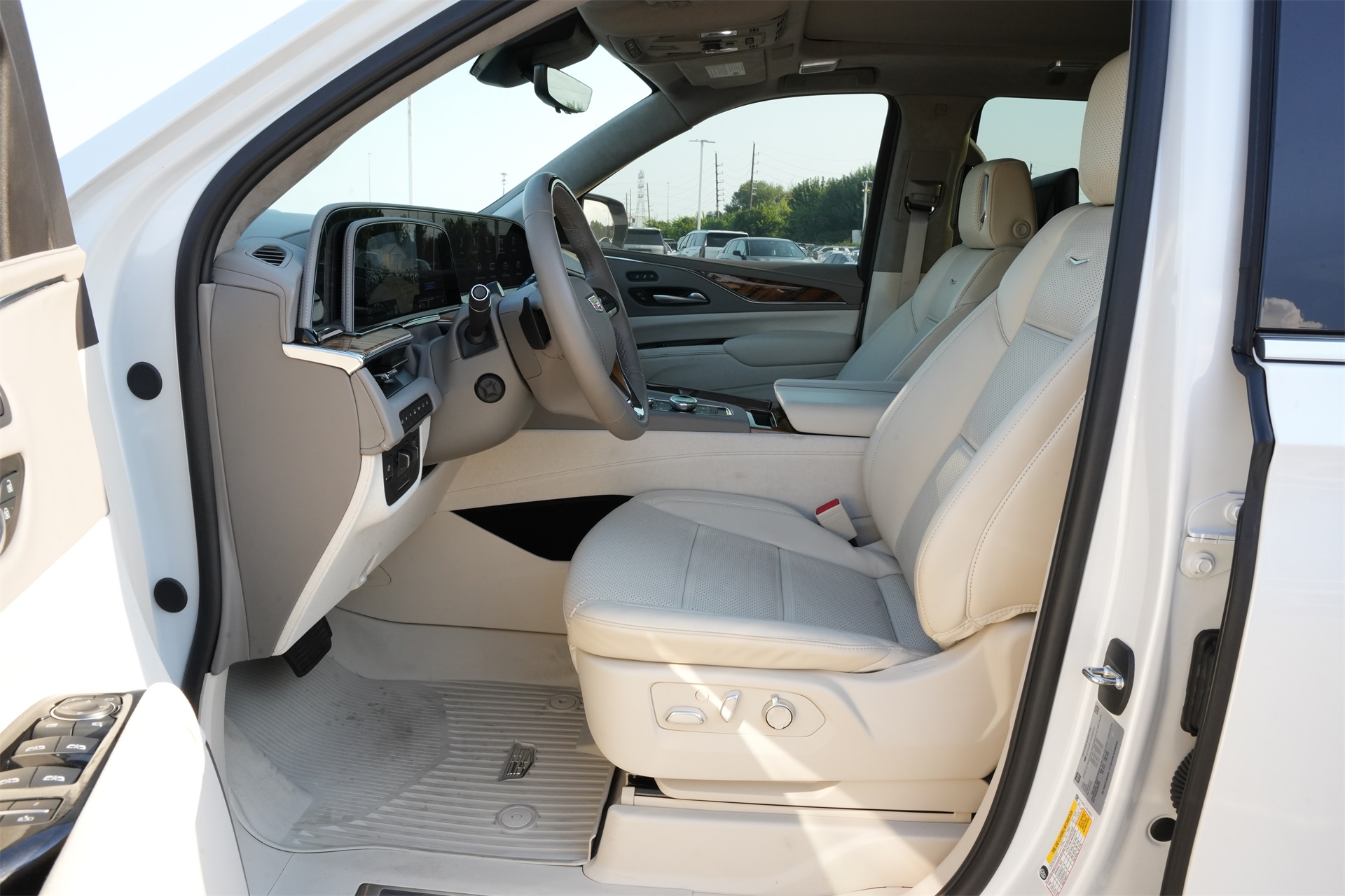 2024 Cadillac Escalade Premium Luxury Platinum White at Bayway Cadillac of The Woodlands