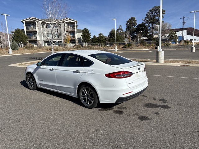 2019 Ford Fusion Hybrid Titanium photo 4