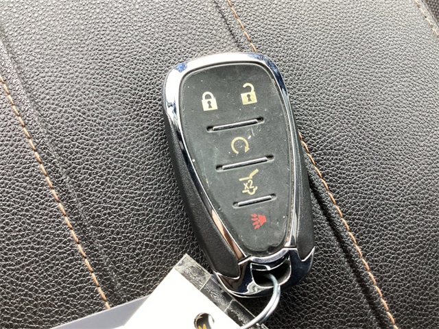 Used Car 2020 Chevrolet Traverse  Lt For Sale Under $20,000 In San Antonio, Texas