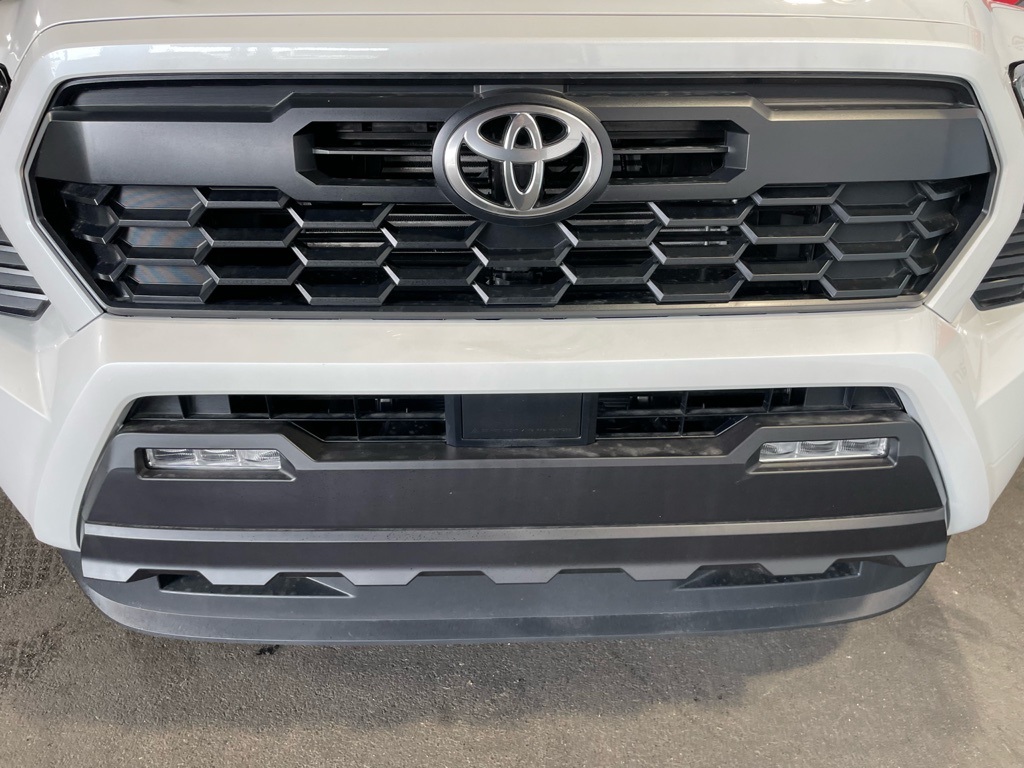 Thumbnail: 2026 Toyota Tacoma - 11