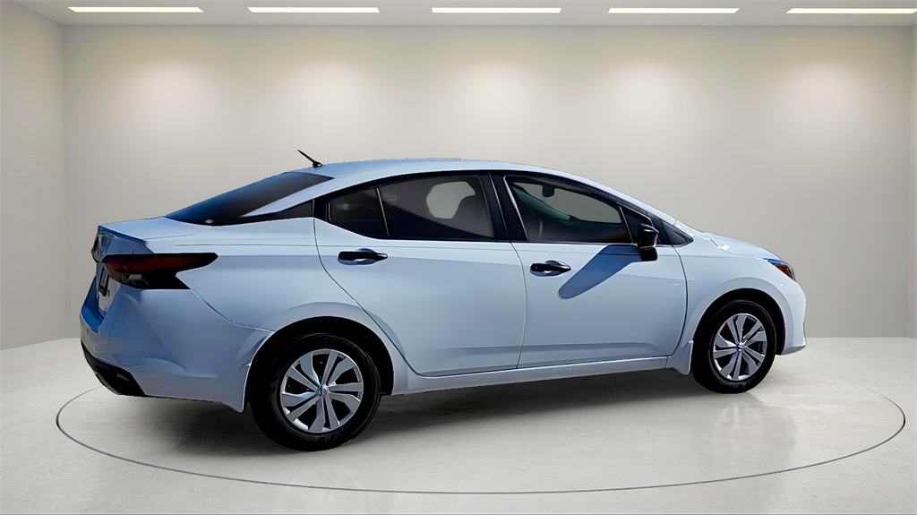 2025 Nissan Versa