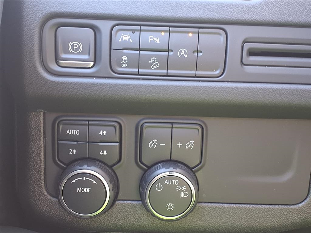 2023 Chevrolet Suburban Premier White at Bayway Cadillac of The Woodlands