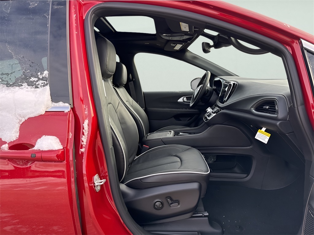 2026 Chrysler Pacifica