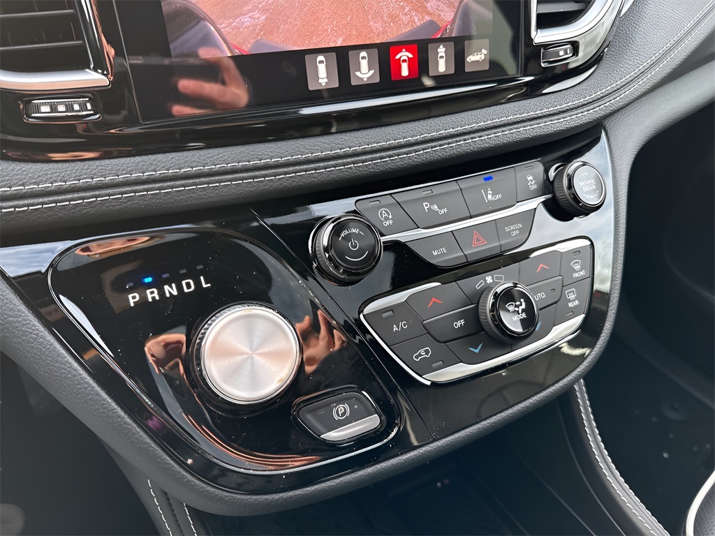 2026 Chrysler Pacifica