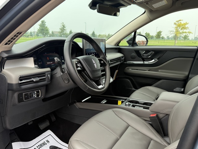 2025 Lincoln Corsair Premiere