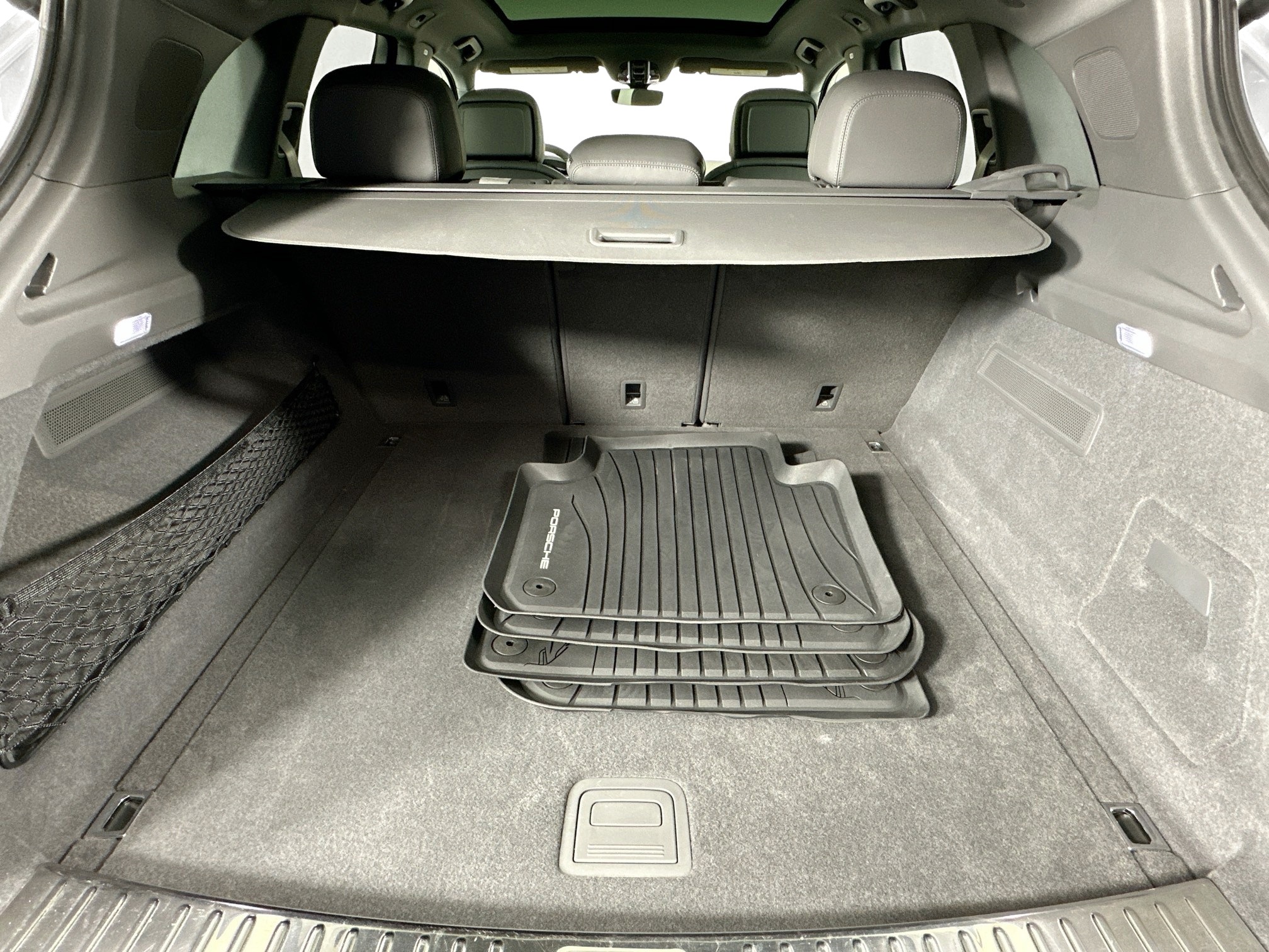 used 2023 Porsche Cayenne car, priced at $68,998