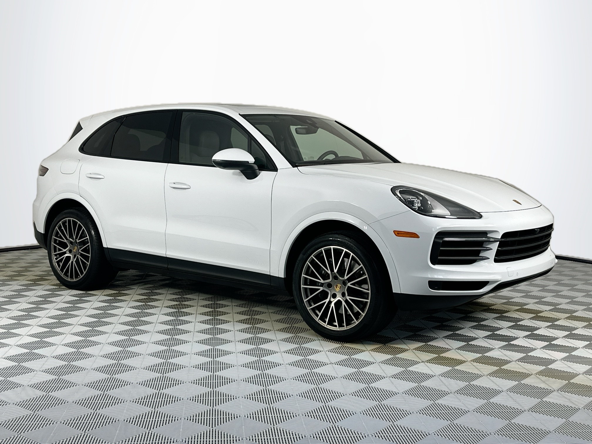 used 2023 Porsche Cayenne car, priced at $68,998