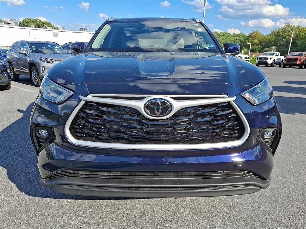 2025 Toyota Highlander XLE XSE Platinum Limited photo 8