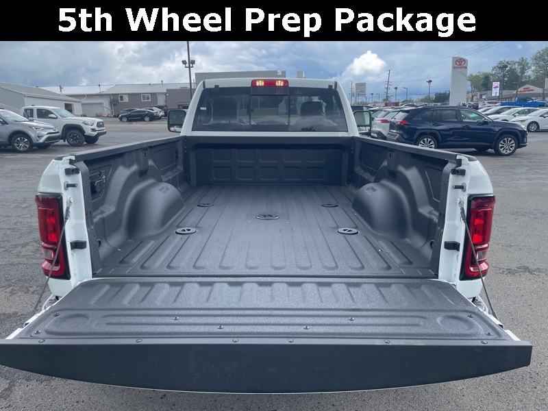 2025 Ram 3500 Tradesman photo 8