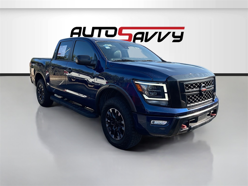 2021 Nissan Titan PRO-4X's photo