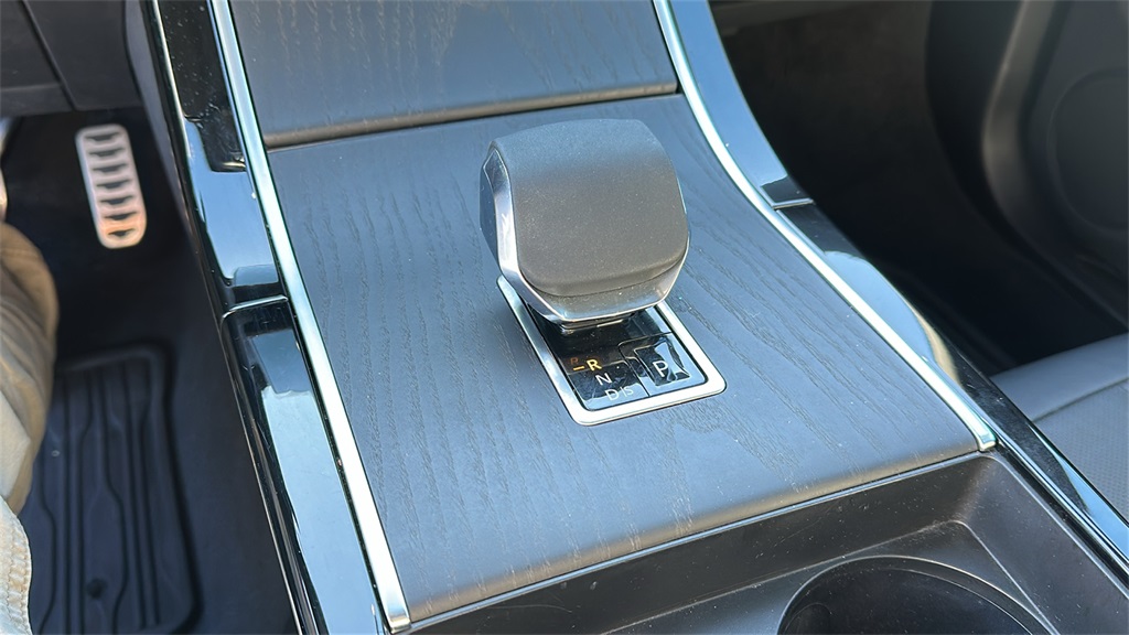 used 2024 Land Rover Range Rover Evoque car, priced at $39,993