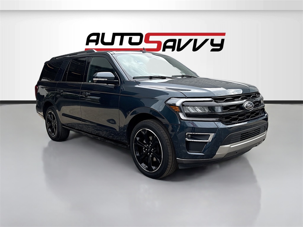 2024 Ford Expedition Limited's photo