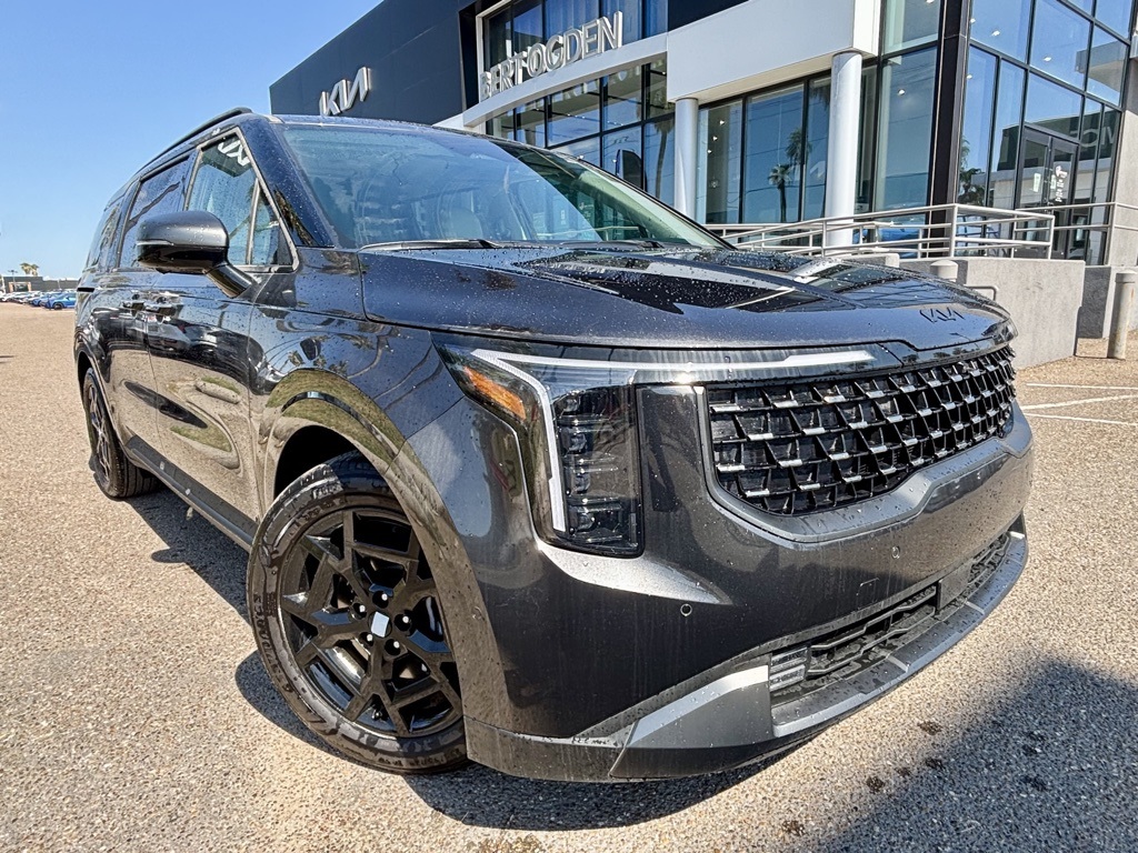 New 2026 Kia Carnival SX Prestige 4D Passenger Van in McAllen