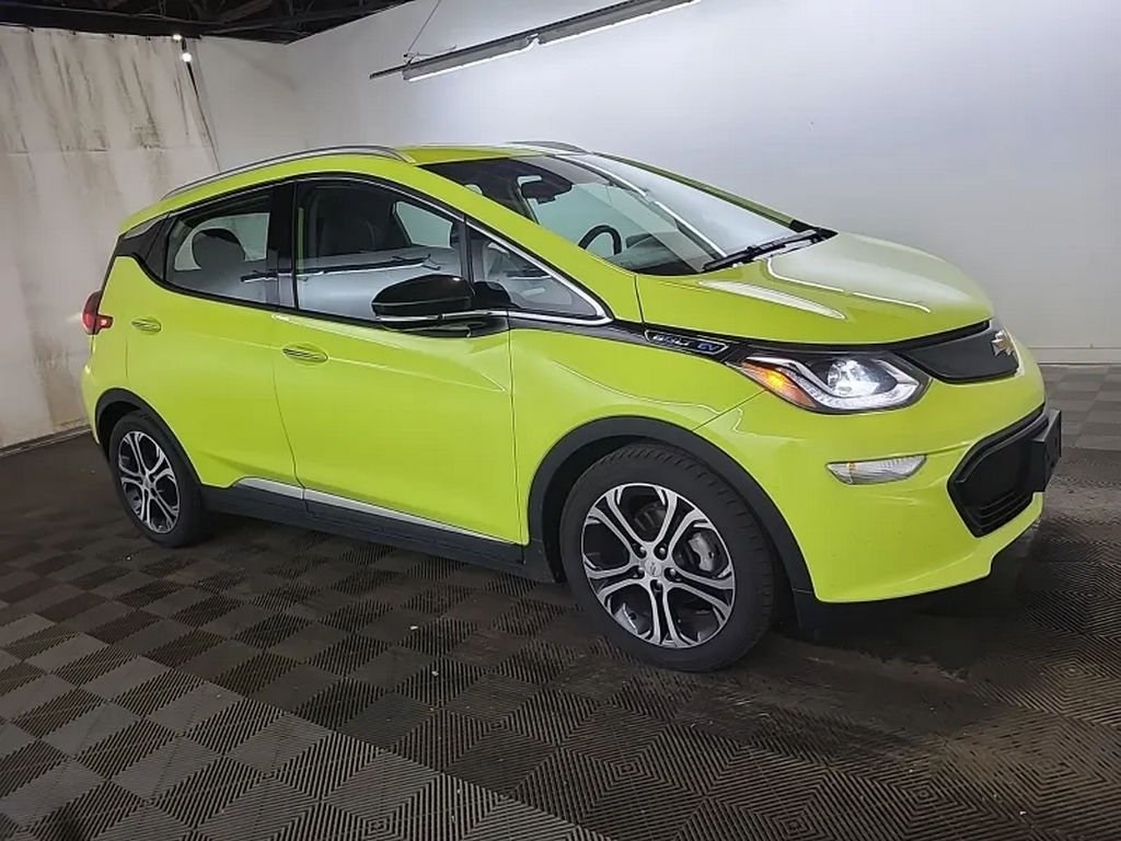 Used 2019 Chevrolet Bolt EV Premier with VIN 1G1FZ6S06K4114833 for sale in Cleveland, OH