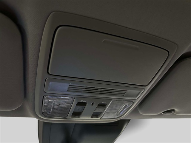 used 2021 Honda CR-V car, priced at $21,672