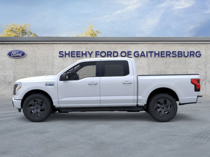 2025 Ford F-150 Lightning photo 4