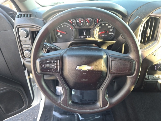 2022 Chevrolet Silverado 1500 Custom photo 13