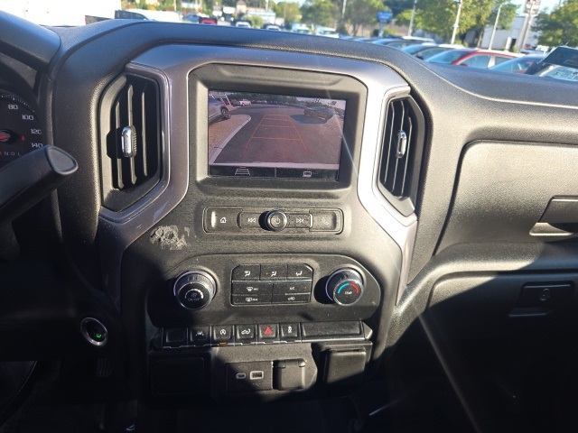 2022 Chevrolet Silverado 1500 Custom photo 17