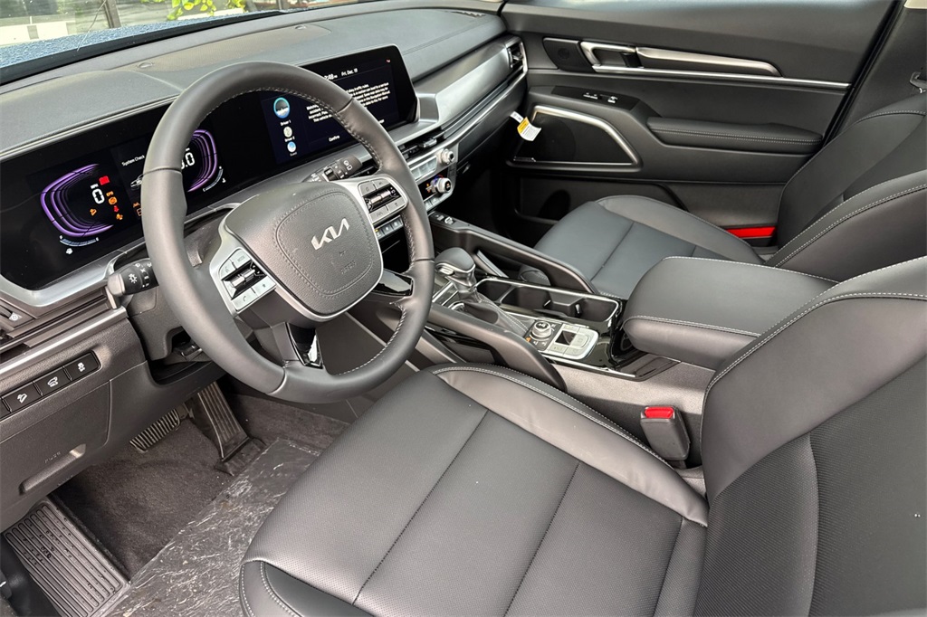 new 2025 Kia Telluride car, priced at $43,615