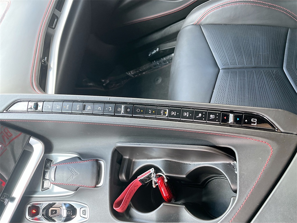 2021 Chevrolet Corvette Stingray 3LT photo 14