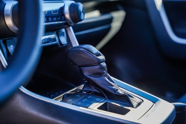 used 2020 Toyota RAV4 car, priced at $21,292