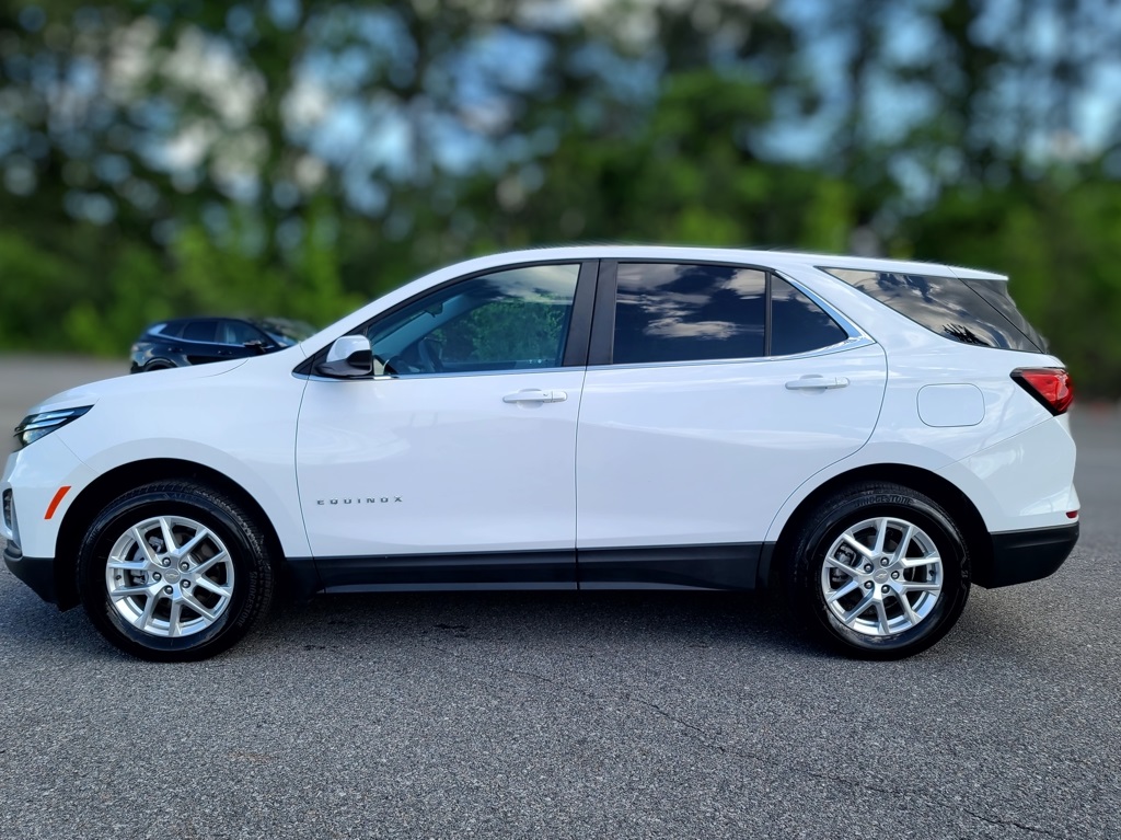 2022 Summit White Chevrolet Equinox LT AWD SUV