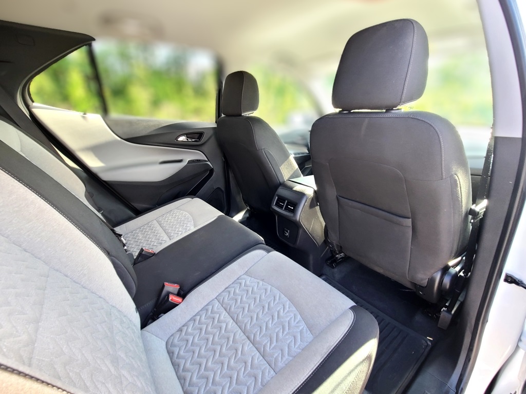 2022 Summit White Chevrolet Equinox LT AWD SUV