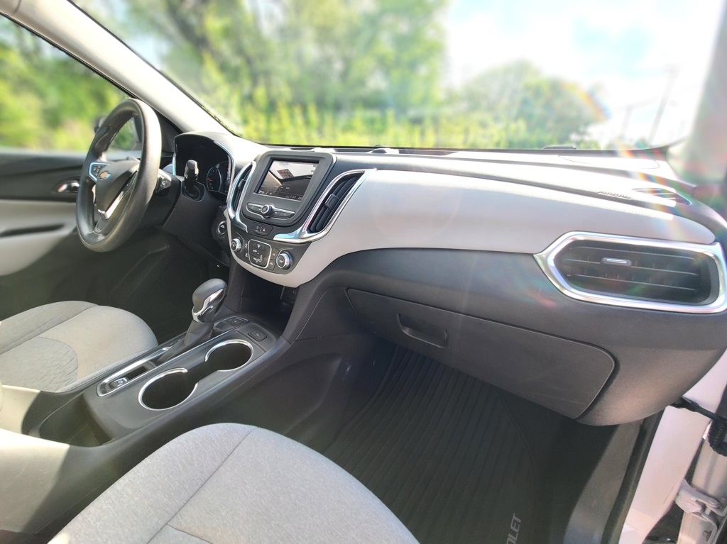 2022 Summit White Chevrolet Equinox LT AWD SUV