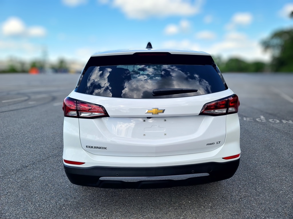 2022 Summit White Chevrolet Equinox LT AWD SUV