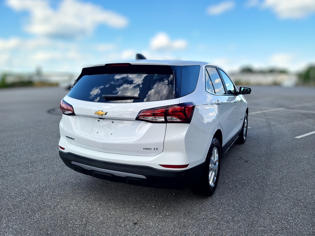 2022 Summit White Chevrolet Equinox LT AWD SUV