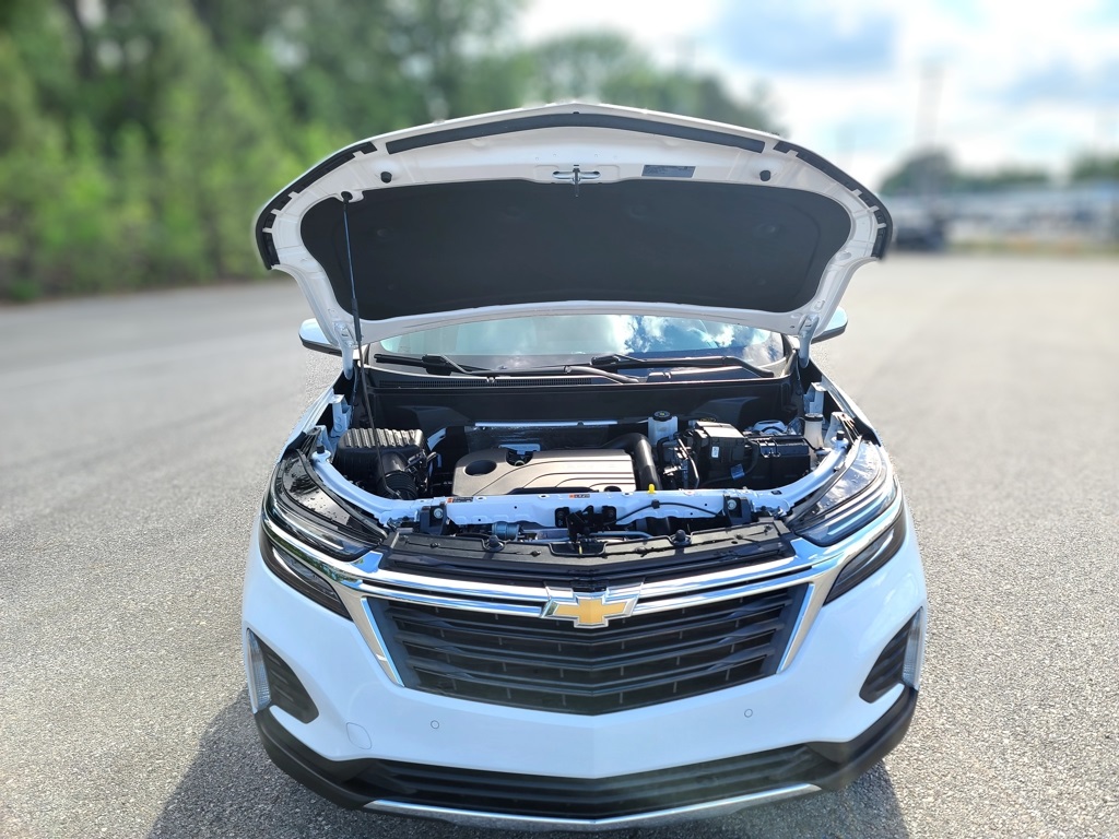2022 Summit White Chevrolet Equinox LT AWD SUV