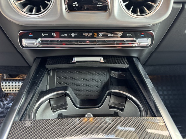 2025 Mercedes Benz G AMG 63 photo 17