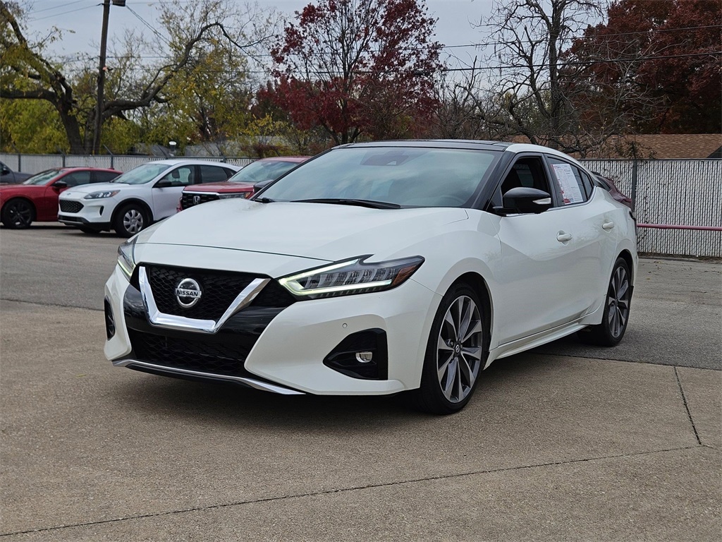 2023 Nissan Maxima SR photo 3