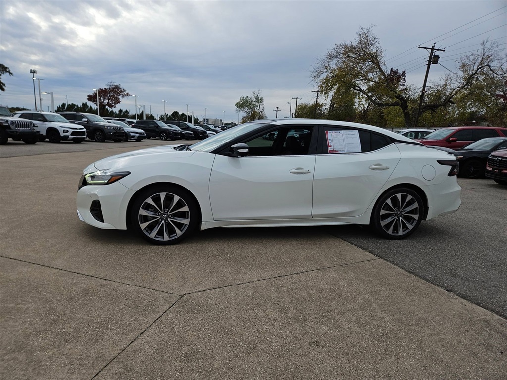 2023 Nissan Maxima SR photo 4