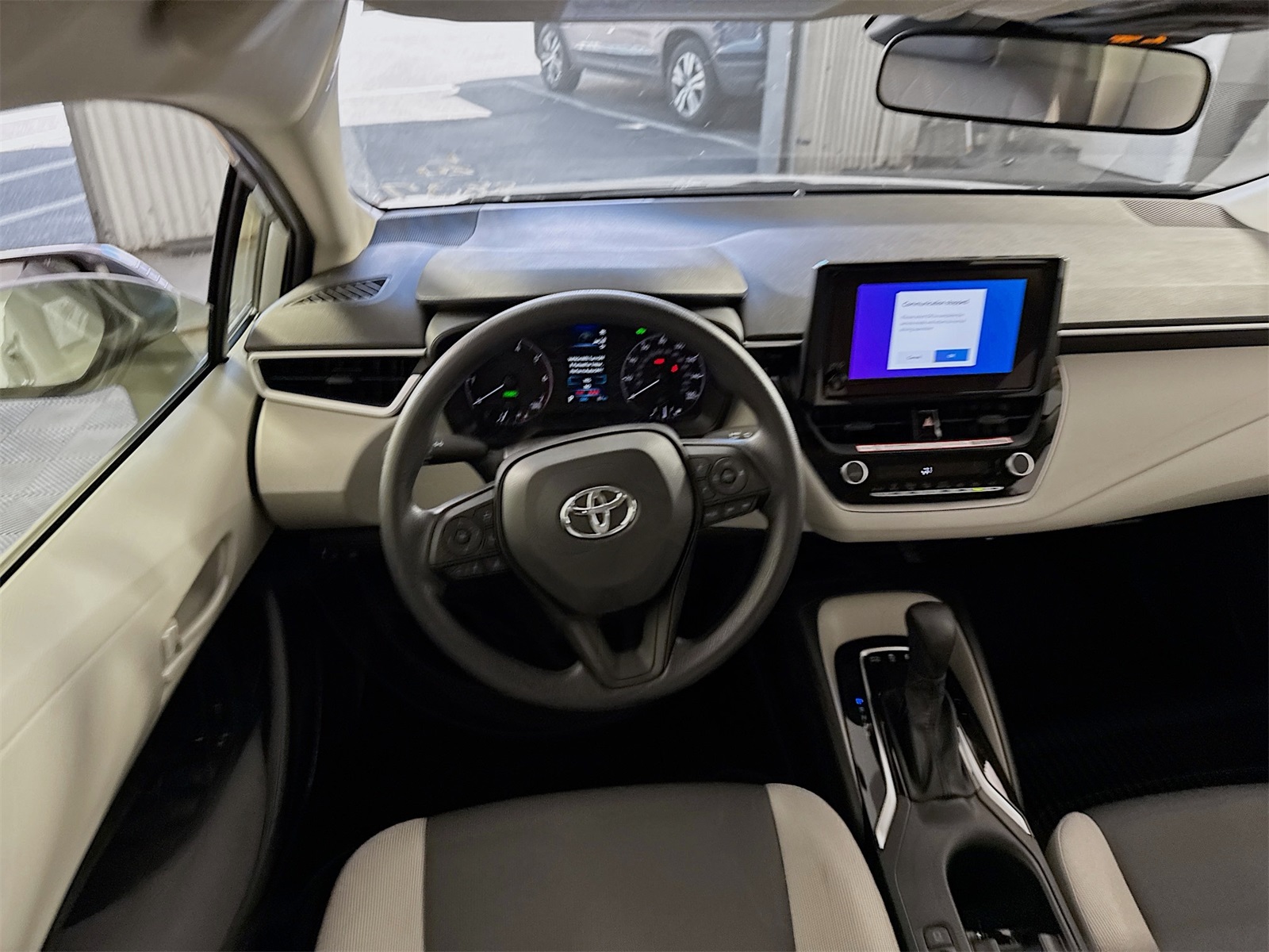 2025 Toyota Corolla Hybrid LE photo 10