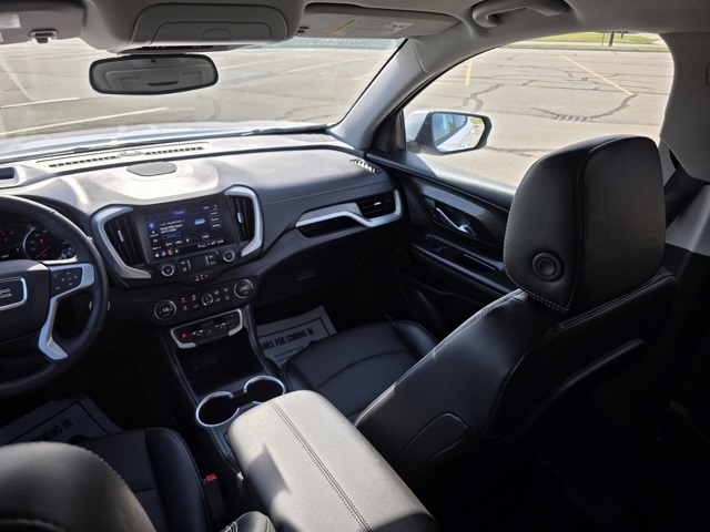 2024 GMC Terrain AWD SLT