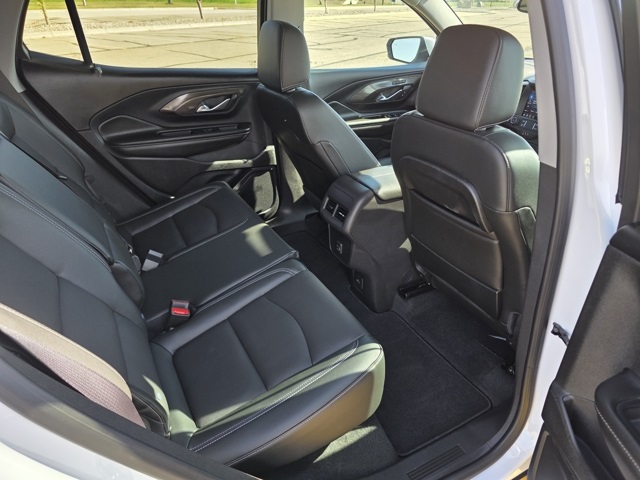2024 GMC Terrain AWD SLT