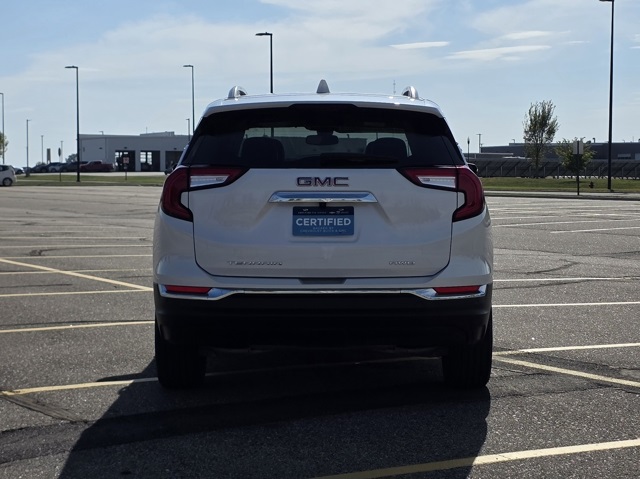 2024 GMC Terrain AWD SLT