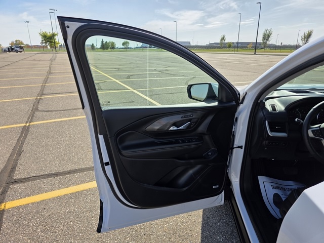 2024 GMC Terrain AWD SLT