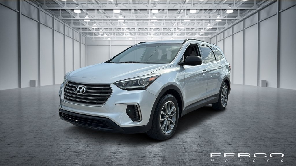2017 Hyundai Santa Fe SE 4D Sport Utility - 65944 - Image 1