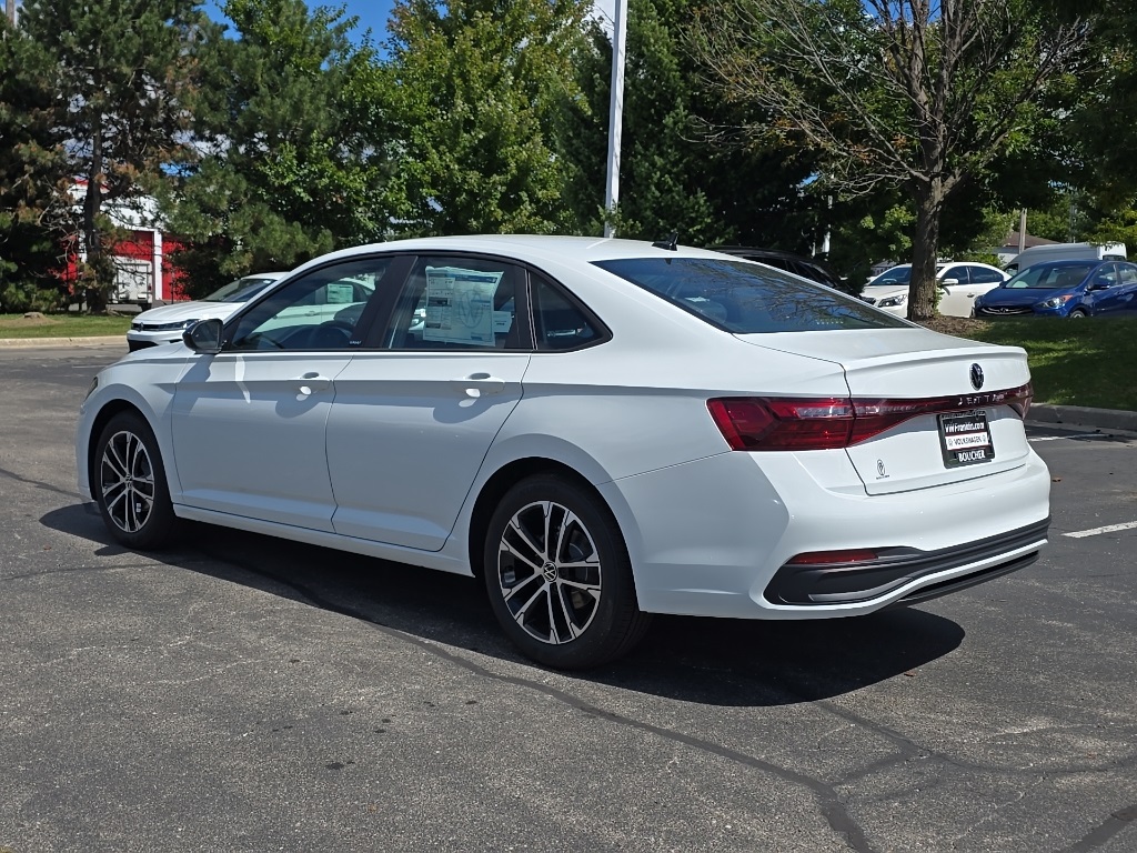2025 Volkswagen Jetta 1.5T Sport photo 3